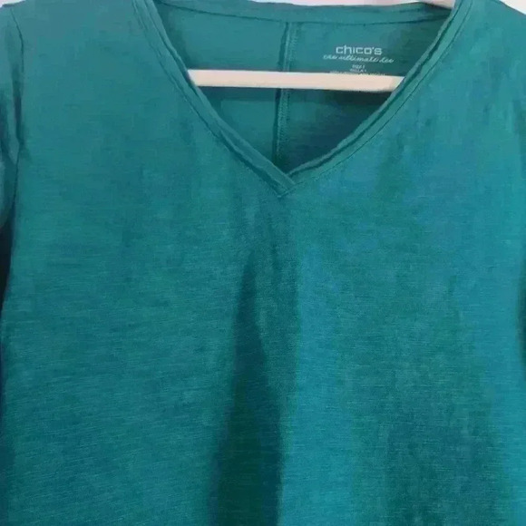 Chicos teal blouse. Ultimate Tee. V neck. Cotton - Picture 6 of 9